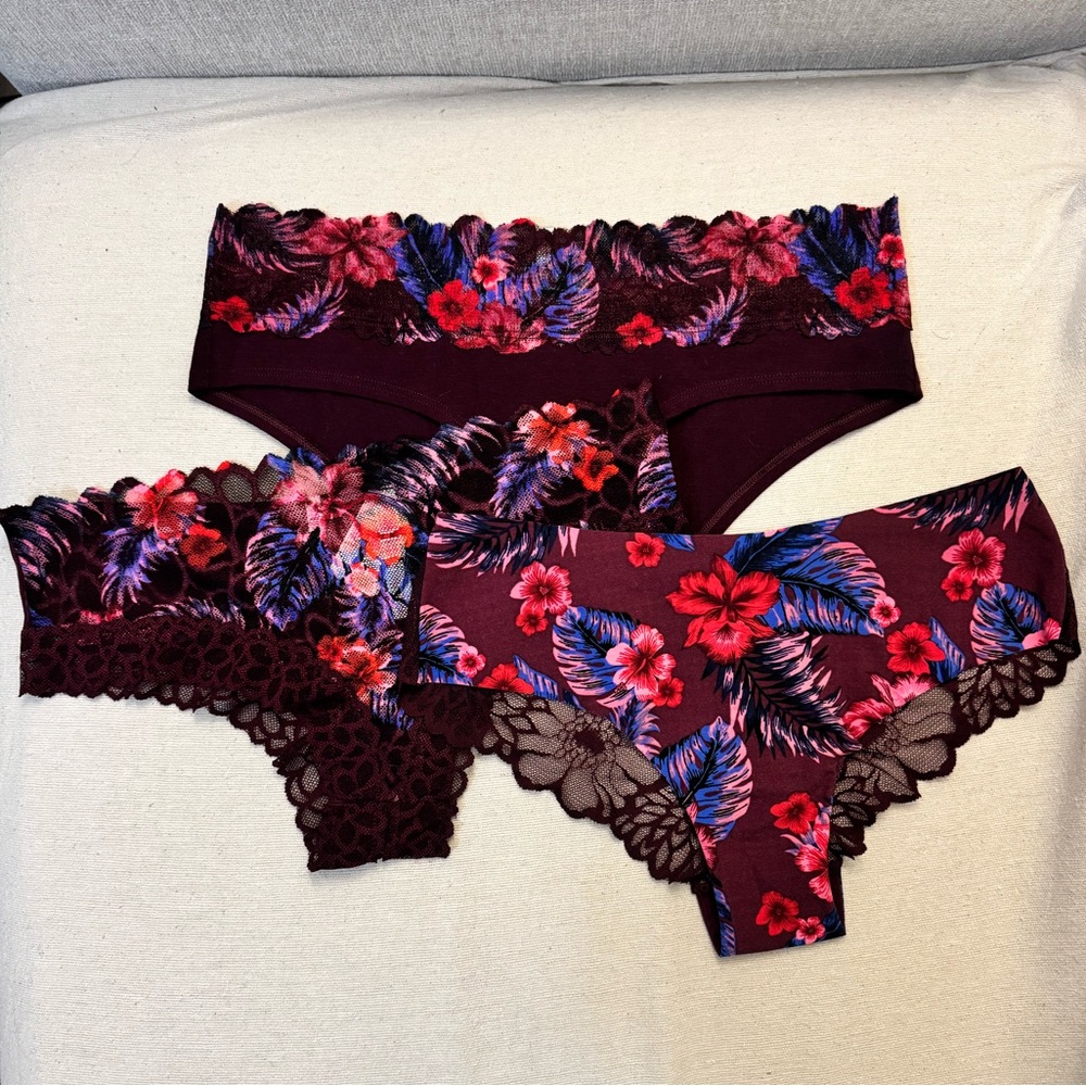 PINK Victoria's Secret Burgundy Floral Lace Panty Trio Size Medium
